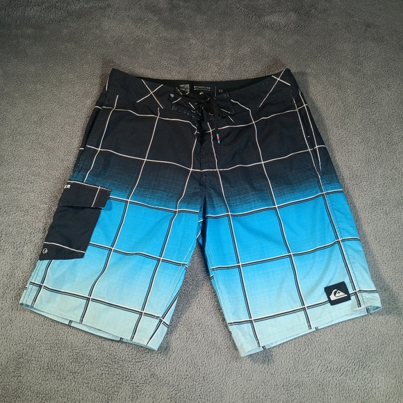 Quicksilver Shorts 32w - Picture 8 of 8